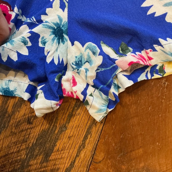 Yumi Kim Liz Silk Romper Blue Multicolor Floral Print LS Women’s Size S SOLD OUT - Picture 7 of 9